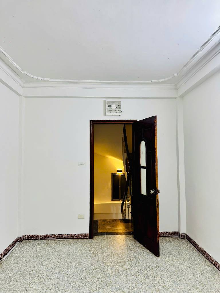 NHÀ PHÂN LÔ – CÁCH Ô TÔ VÀI BƯỚC CHÂN – 2 THOÁNG TRƯỚC SAU_ 5 TẦNG – 28/30M2 – 8,25 TỶ