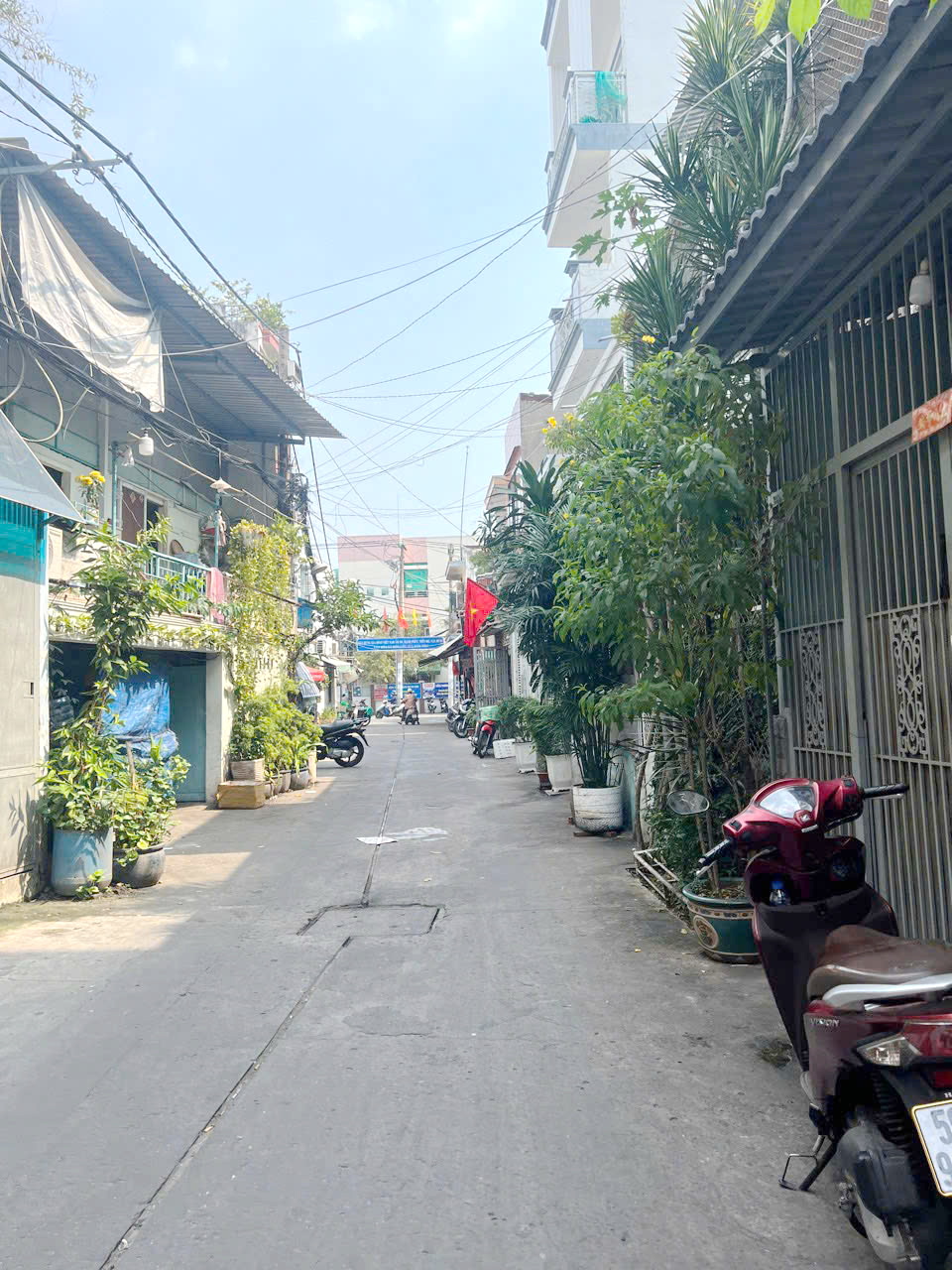 Nhà diện tích khủng 98m2 HXH Âu Dương Lân P.Chánh Hưng