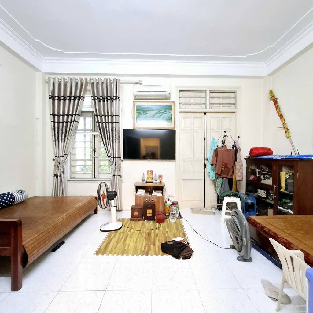 Bán nhà Nguyễn Lân, Phân Lô, Ô tô, gần Phố, 63m2, 18 tỷ(CTL)