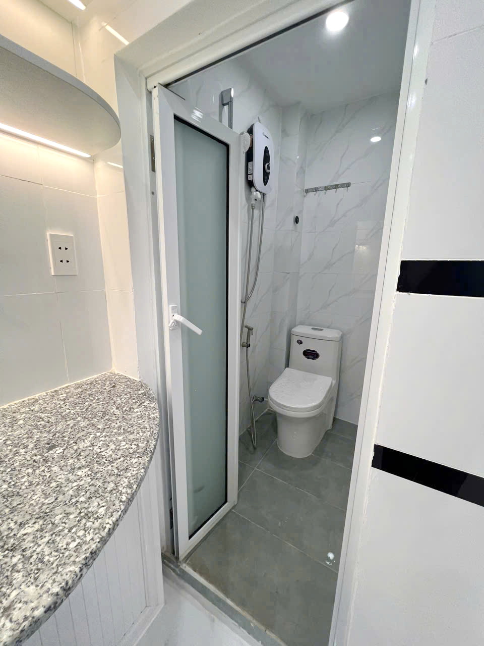 Nhà 3 tầng mới, nở hậu đường Âu Dương Lân P3 Q8. Giá 2,38 tỷ TL