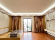 Mặt phố Lạc Long Quân – Xuân La 57m2, 6 tầng, thang máy, kinh doanh sầm uất