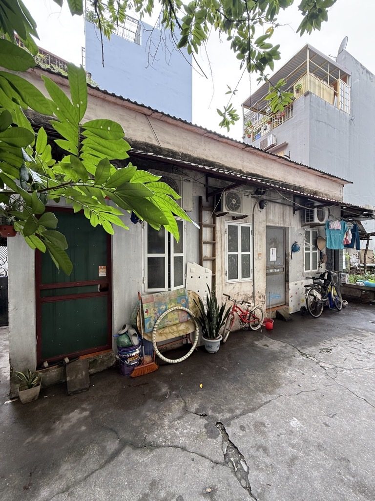 Bán đất Ngọc Thuỵ 66m lô góc, oto tránh thông giá hơn 16 tỷ còn tl. LH 0936123469