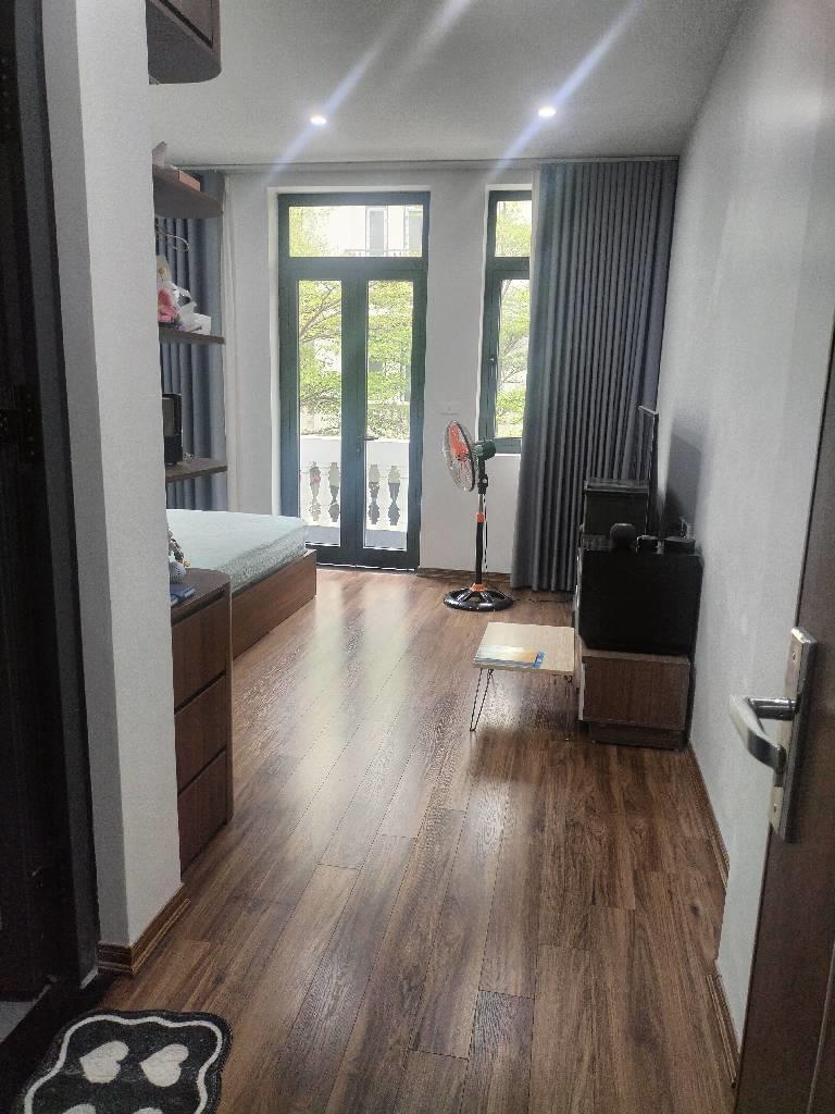 Nhà Phú Diễn 63m², 6 tầng, 5PN – Ô tô tránh, 2 thoáng, ngõ to hơn phố