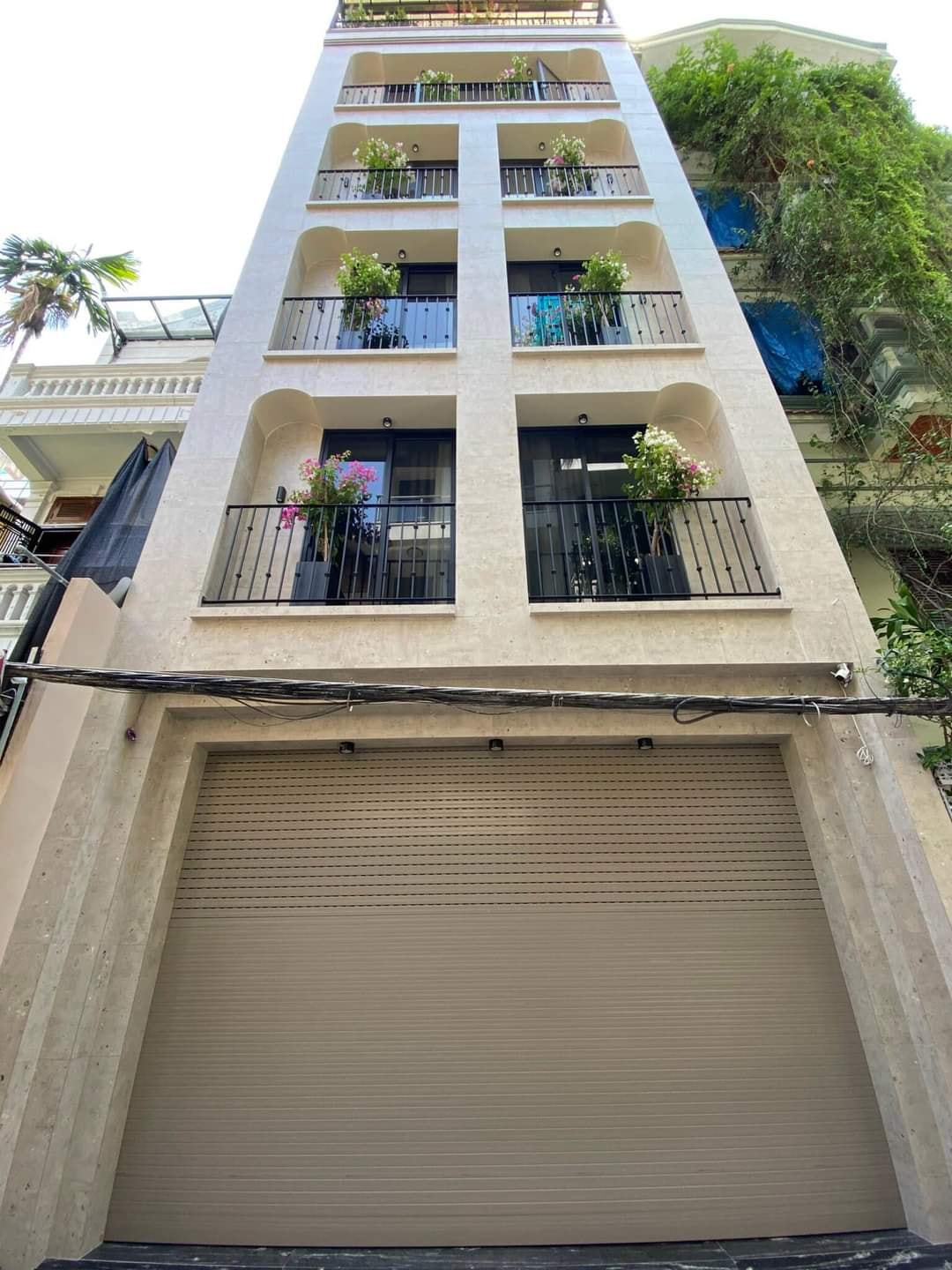 Nhà Đẹp Ngọc Thụy! 60M2, 5Tầng, Ngõ Ôtô Tránh, Cạnh Phố KD, Ffull Nội Thất, Gía 15,8 Tỷ