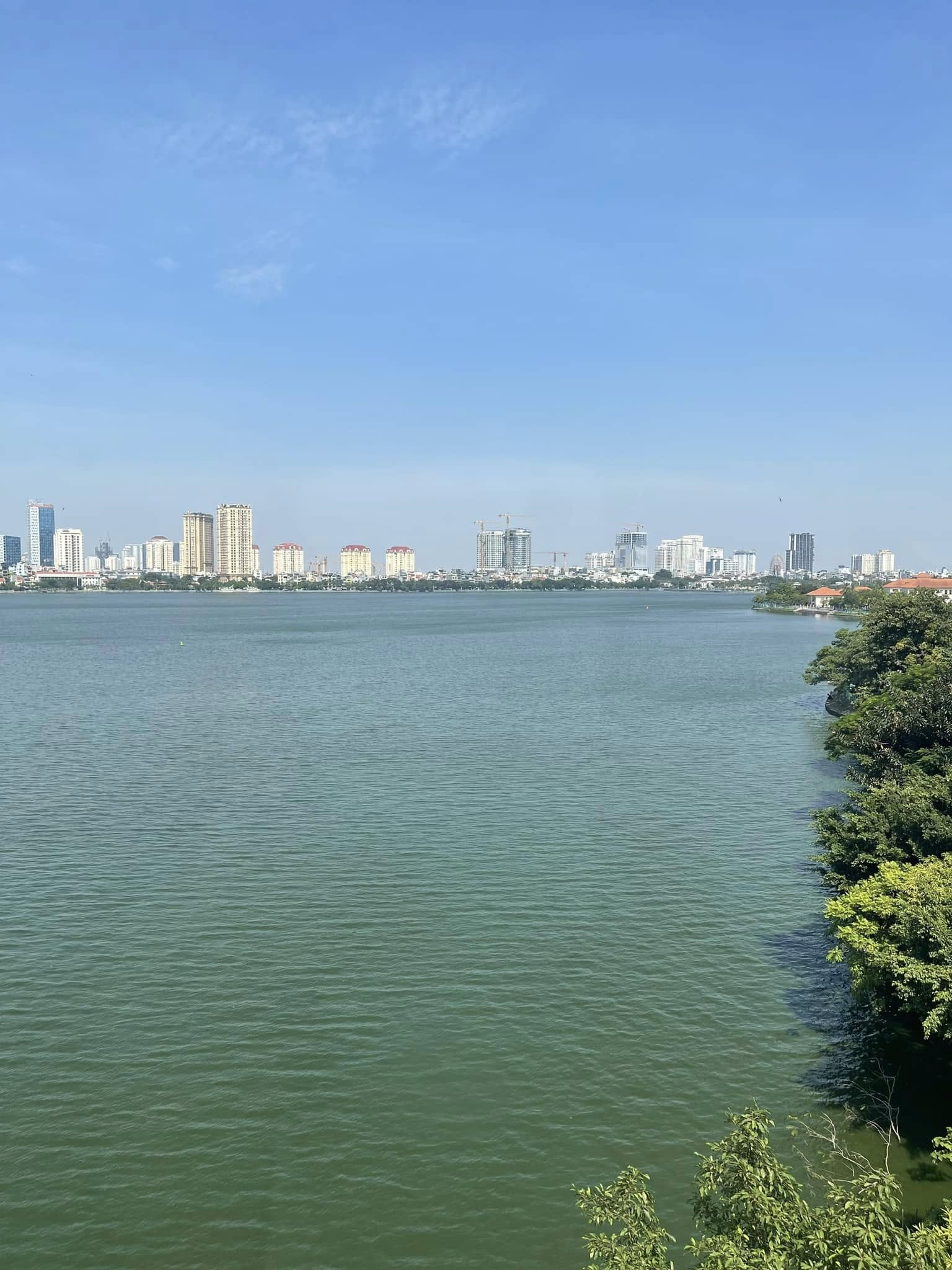MẶT PHỐ QUẢNG KHÁNH – 163m2 – LÔ GÓC 23m MẶT TIỀN – VIEW TRỌN HỒ TÂY – APARTMENT DÒNG TIỀN.