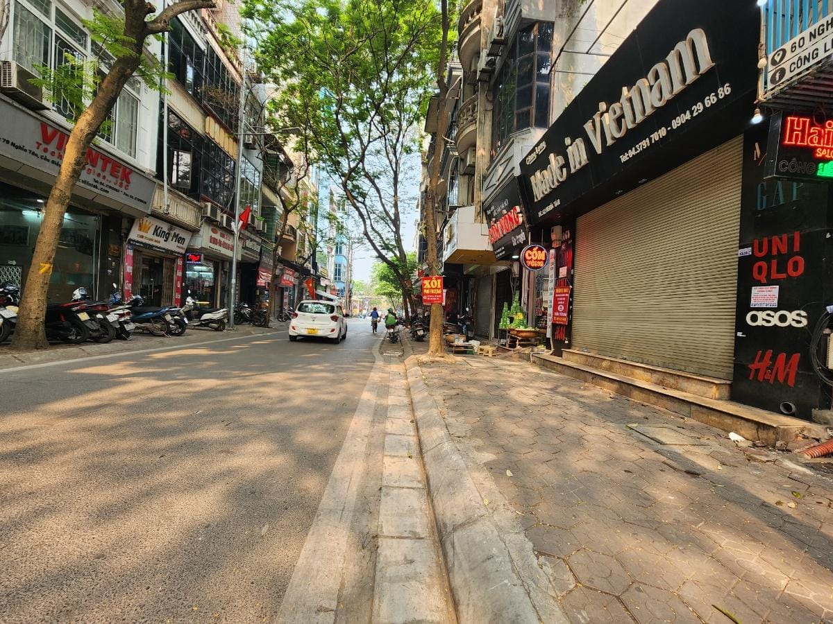 MẶT PHỐ NGHĨA TÂN – 77M² – LÔ GÓC 2 MẶT – VỈA HÈ – SỔ VUÔNG – CHỈ 45 TỶ