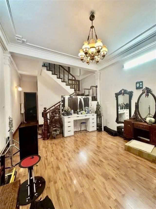 Phân lô siêu hiếm Đặng Thùy Trâm, ô tô tránh, thông bàn cờ, nội thất gỗ xịn, ở và kinh doanh, ô chờ thang máy