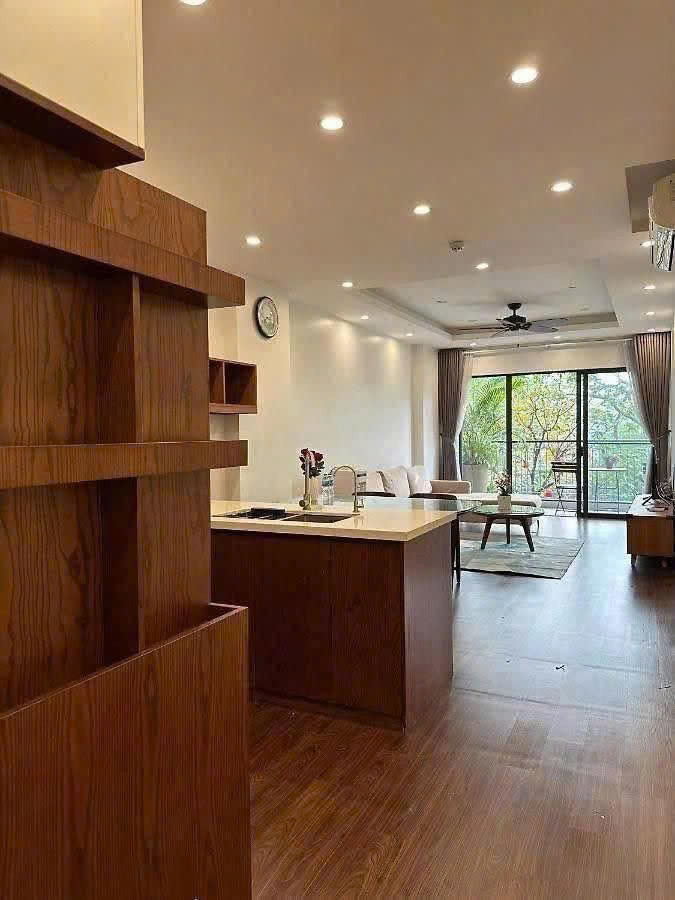 BÁN TÒA APARTMENT PHỐ TRỊNH CÔNG SƠN, TÂY HỒ – 205M² x 9T CÓ HẦM – DÒNG TIỀN 200TR/TH – GIÁ 140 TỶ