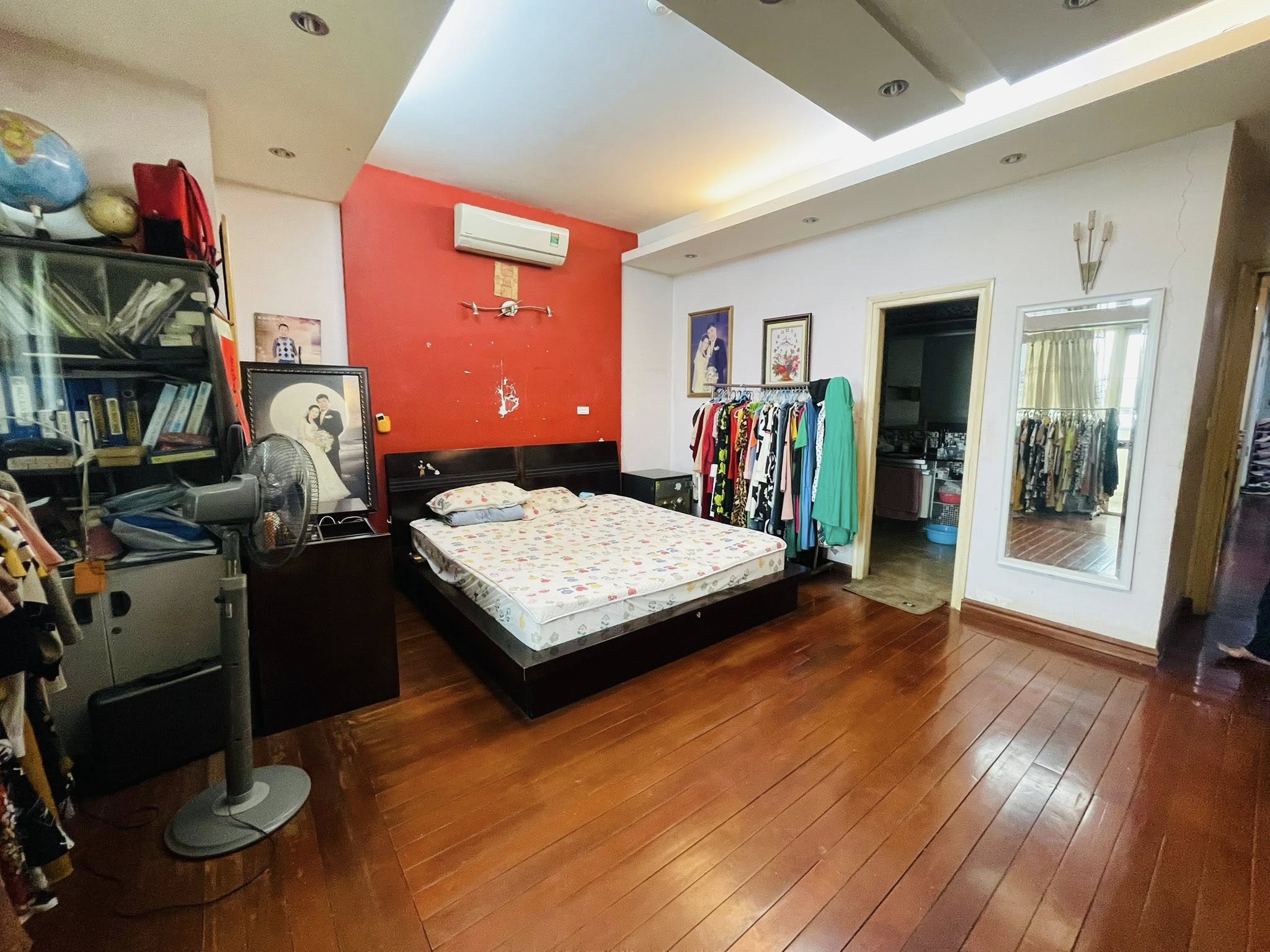 🔅 CĂN HỘ CHUNG CƯ 57 LÁNG HẠ, ĐỐNG ĐA 199M2 4PN+2WC, SĐCC, CHỈ 16.9 TỶ 🔅