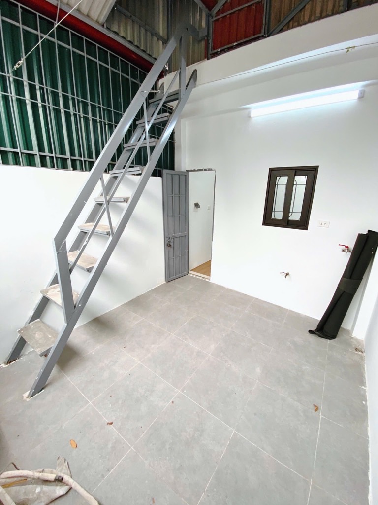 Bán nhà Định Công Thượng, gần phố, 2 thoáng trước sau, 34m2, 6.9 tỷ(CTL)