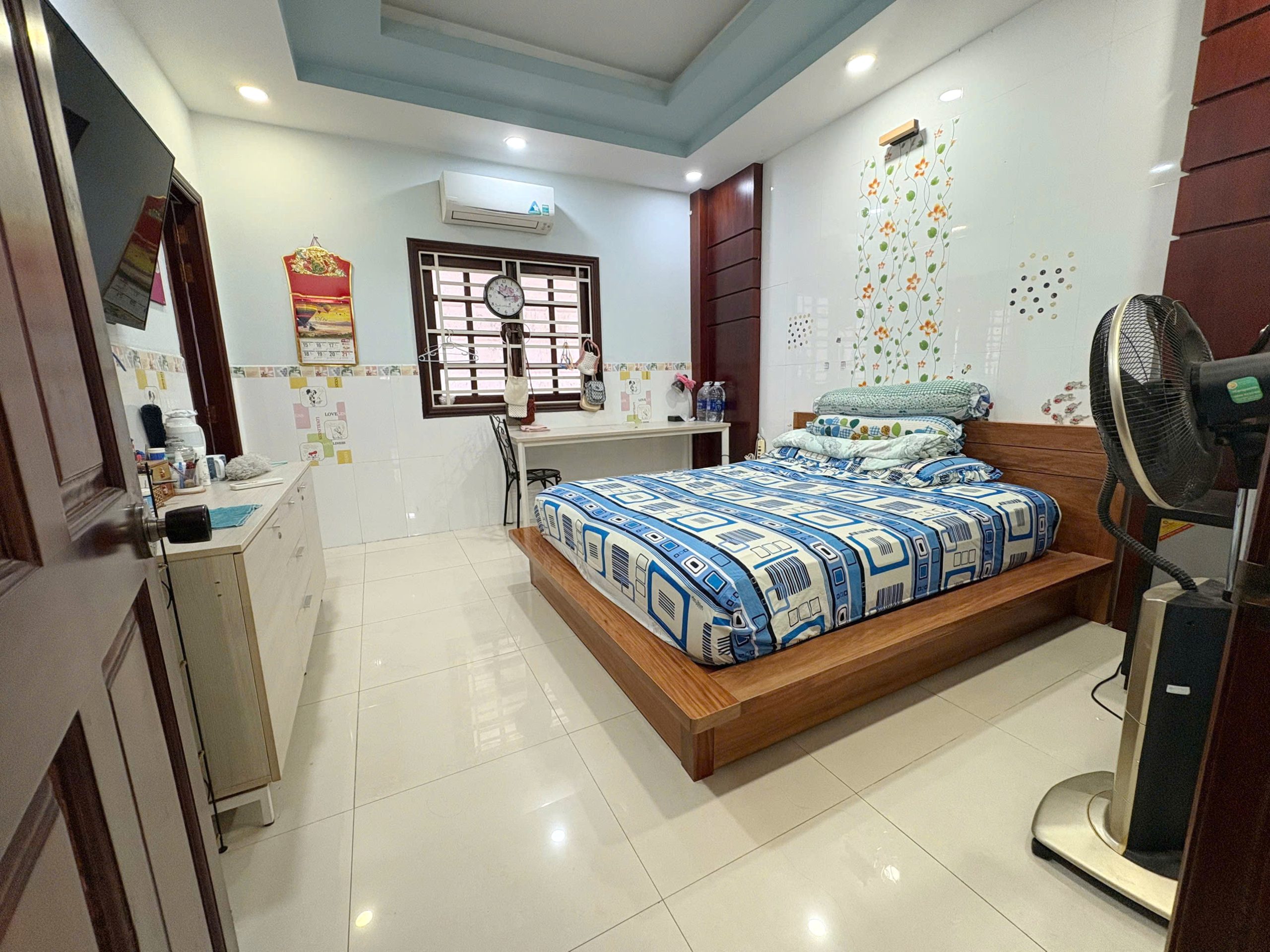 Bán biệt thự MT Phạm Nhữ Tăng ( Cao Lỗ ) P4 Q8