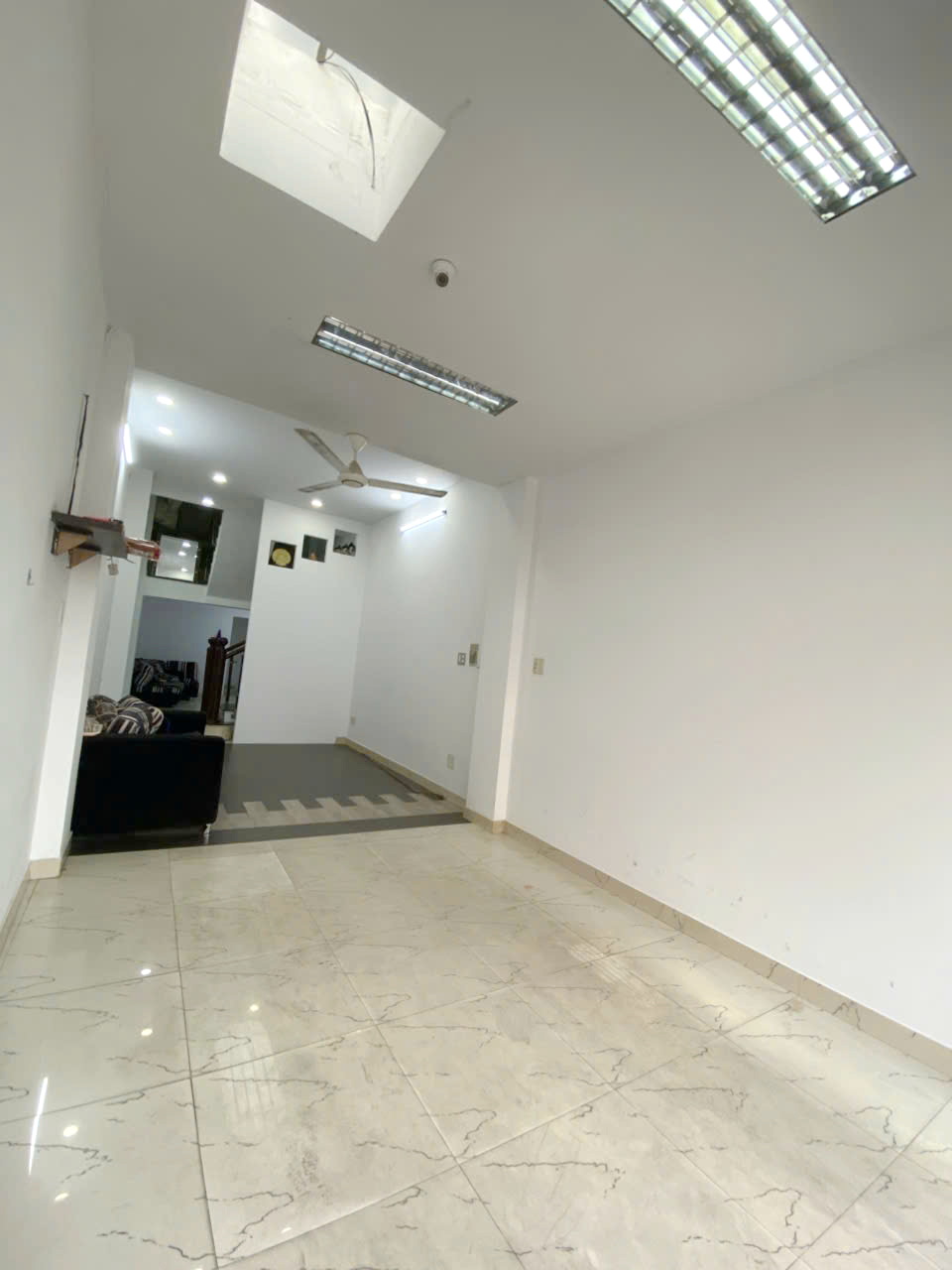 Nhà mặt tiền đường nhánh Hưng Phú P.Chánh Hưng