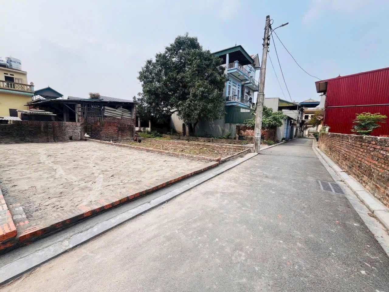 🫵Bán đất Nguyên Khê-Giá chỉ từ 3,850tỷ ngõ thông oto