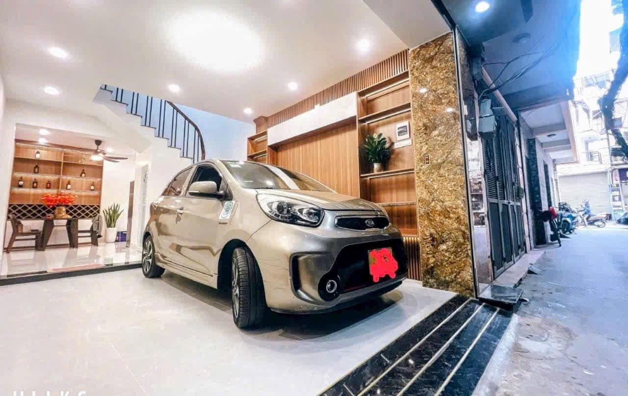 BÁN NHÀ PHỐ HOÀNG CẦU, ĐỐNG ĐA, Ô TÔ TRÁNH, GẦN HỒ, QUẬN ỦY, LÀM TÒA VĂN PHỎNG, Ở & KINH DOANH