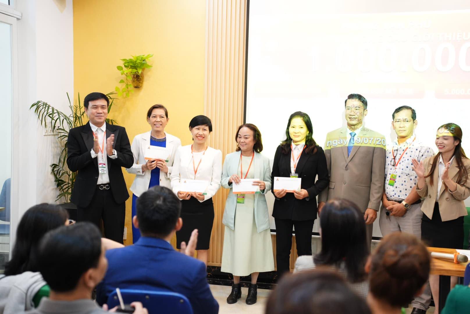 Tuyển dụng Chuyên gia nhà phố – Vạn Phú Land 123 Tân Bình, Số 8 Lê Trung Nghĩa Tân Bình – Tân Phú