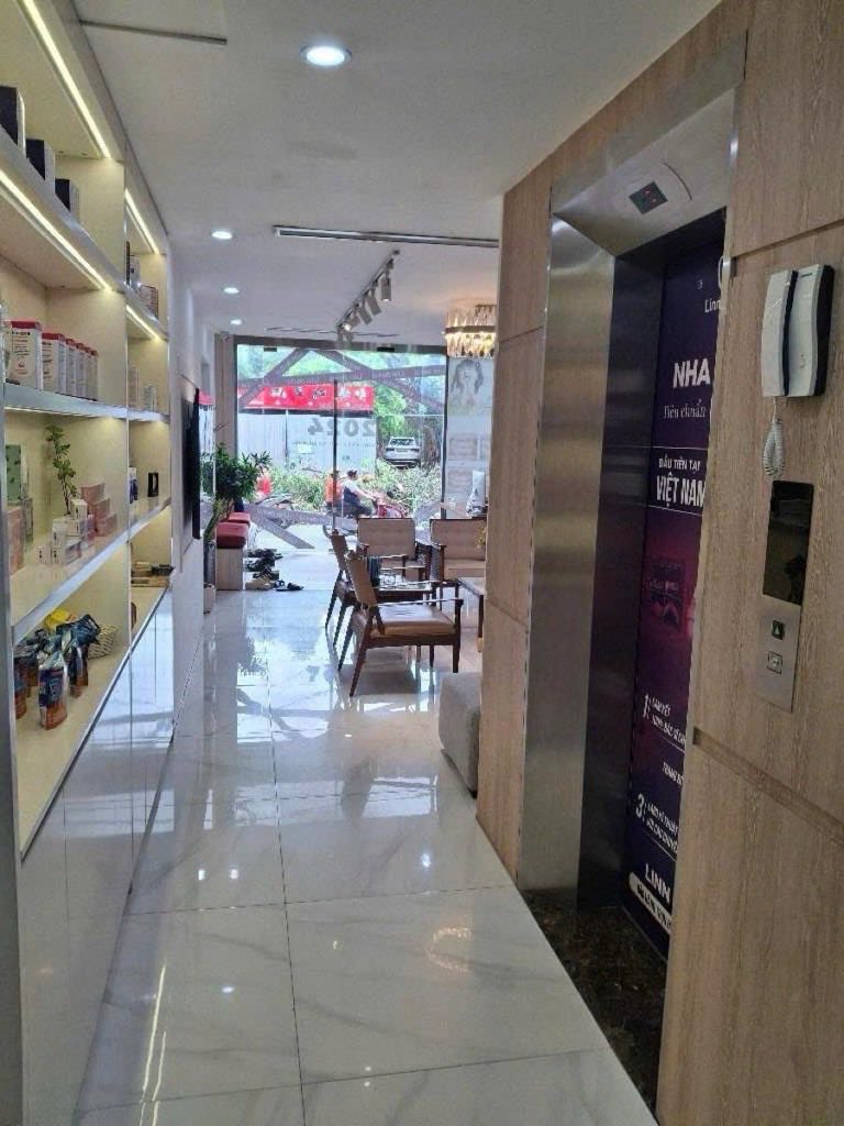 Mặt phố VIP Ba Đình – 6 tầng thang máy – vỉa hè rộng – nhỉnh 27 tỷ