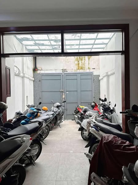 Nhà Hẻm Xe Tải Xô Viết Nghệ Tĩnh Quận Bình Thạnh Phường 26 Cũ.