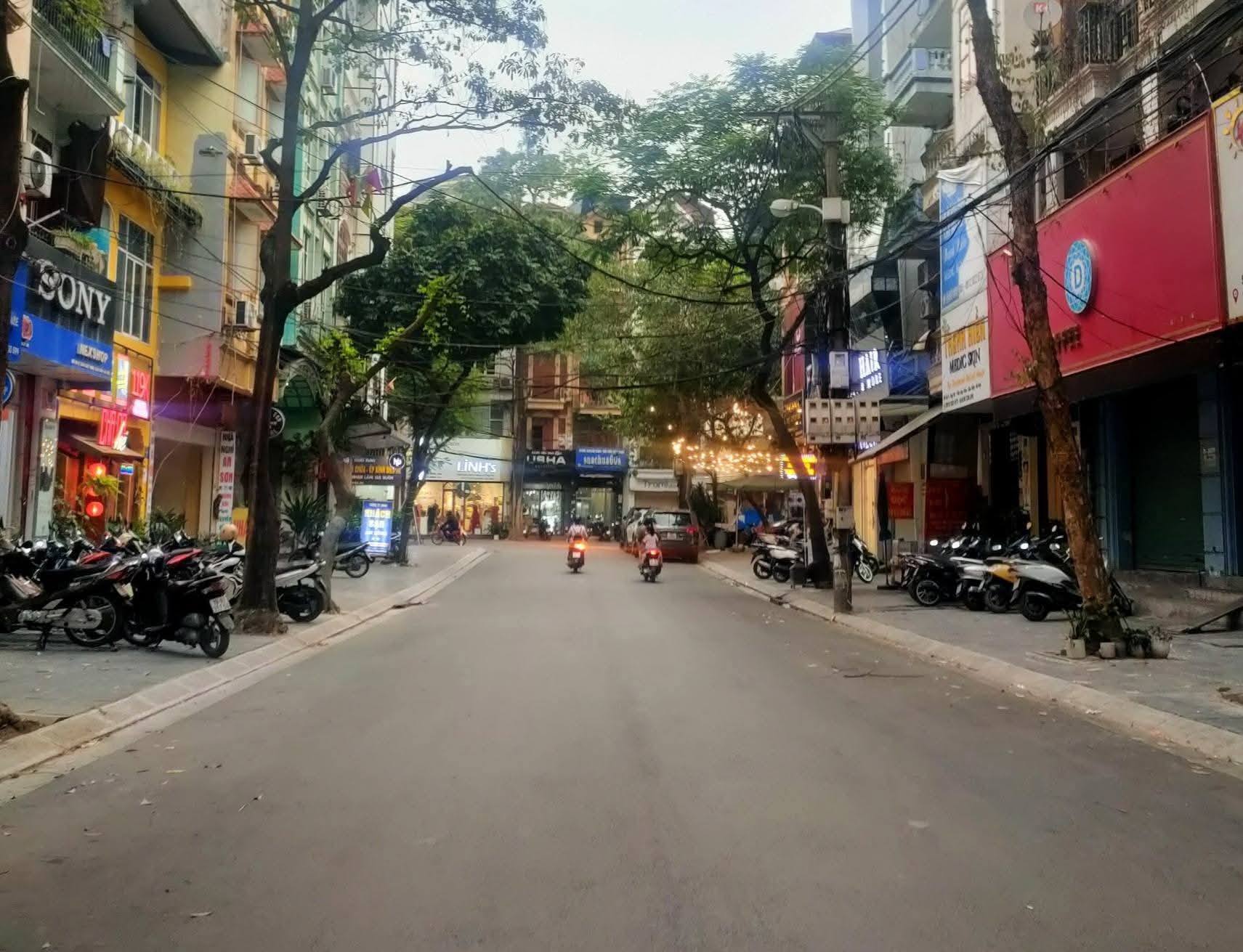 Nguyễn Chí Thanh, phân lô ô tô tránh – 50m lô góc, nhỉnh 16 tỷ