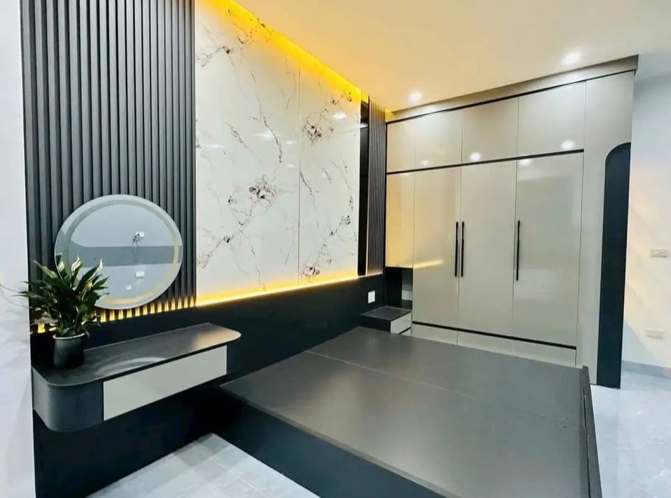 HƠN 7 TỶ – 40M – BÁN NHÀ DÂN XÂY NGỌC THỤY, LONG BIÊN, Ô TÔ ĐỖ CỬA, GẦN VIỆT PHÁP, KHAI SƠN