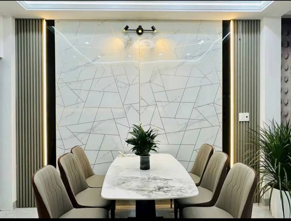 HƠN 7 TỶ – 40M – BÁN NHÀ DÂN XÂY NGỌC THỤY, LONG BIÊN, Ô TÔ ĐỖ CỬA, GẦN VIỆT PHÁP, KHAI SƠN