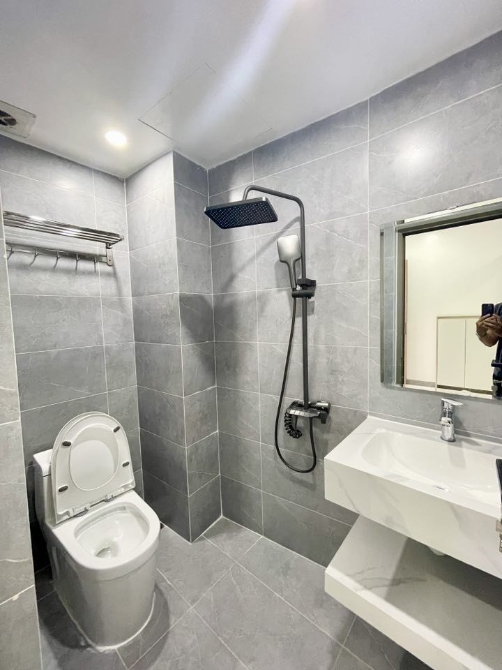 💥Tầng 3 TT ĐH Sư phạm Trần Quốc Hoàn 79m, 3PN, Sửa sang đẹp, chỉ 3.95 tỷ