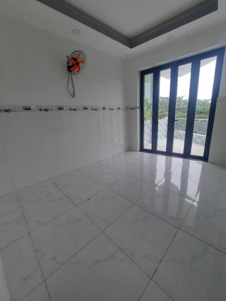 NHÀ Q8 ĐẸP Ở LIỀN VIEW SÔNG CÔNG VIÊN GẦN QUẬN 5 QUẬN 10 NHỈNH 6 TỶ