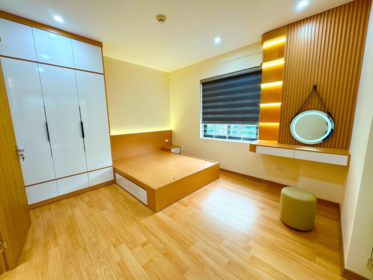 💥💥N07 Trần Quý Kiên 79m, 3PN, Mới kính coong, 6.55 tỷ, thủ phủ Cầu Giấy