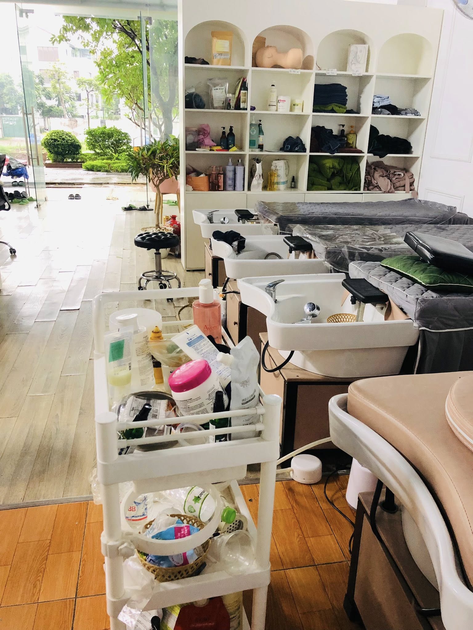 Do chuyển công tác, cần Sang nhượng spa trị liệu đang hoạt động tại Hoàng Mai