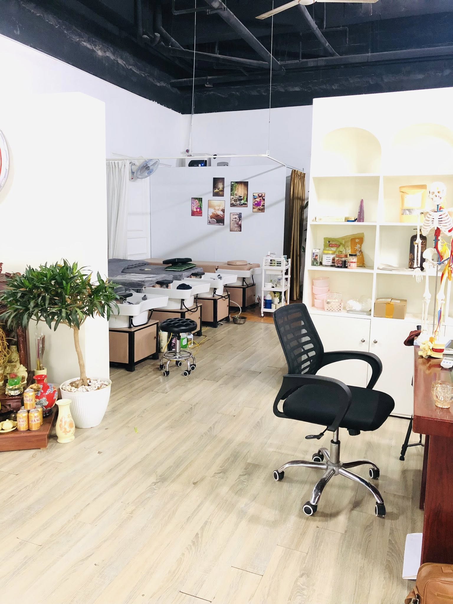 Do chuyển công tác, cần Sang nhượng spa trị liệu đang hoạt động tại Hoàng Mai