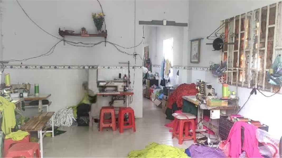 Nhà Cấp 4 gần Mặt tiền đường LÊ VĂN KHƯƠNG, Hiệp Thành, Q12, DT 748m2 (23 x 29), hẻm 6m thông.