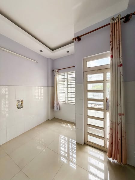 Nhà Đường Nguyễn Đình Chính Quận Phú Nhuận Phường 15.