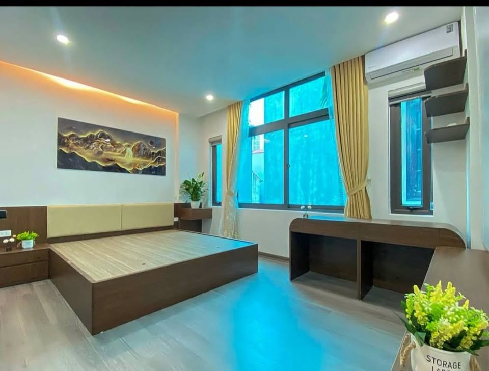 CHỈ 8.XX TỶ – 45M BÁN NHÀ NGỌC THUỴ- GẦN Ô TÔ- GẦN NHÀ VĂN HOÁ – THANG MÁY- FULL NỘI THẤT.