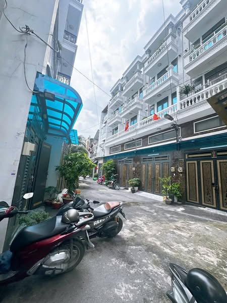 Nhà Khu Phân Lô Đường Nguyễn Duy Cung Phường 12 Quận Gò Vấp Cũ.