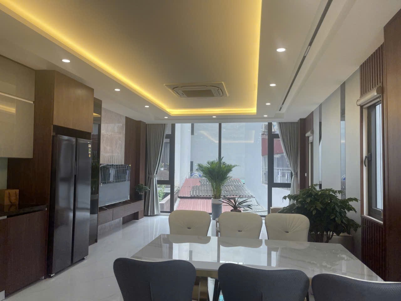 SIÊU PHẨM NHÀ 6 TẦNG THANG MÁY – NGỌC THỤY, LONG BIÊN – GIÁ CHỈ 13.9 TỶ!