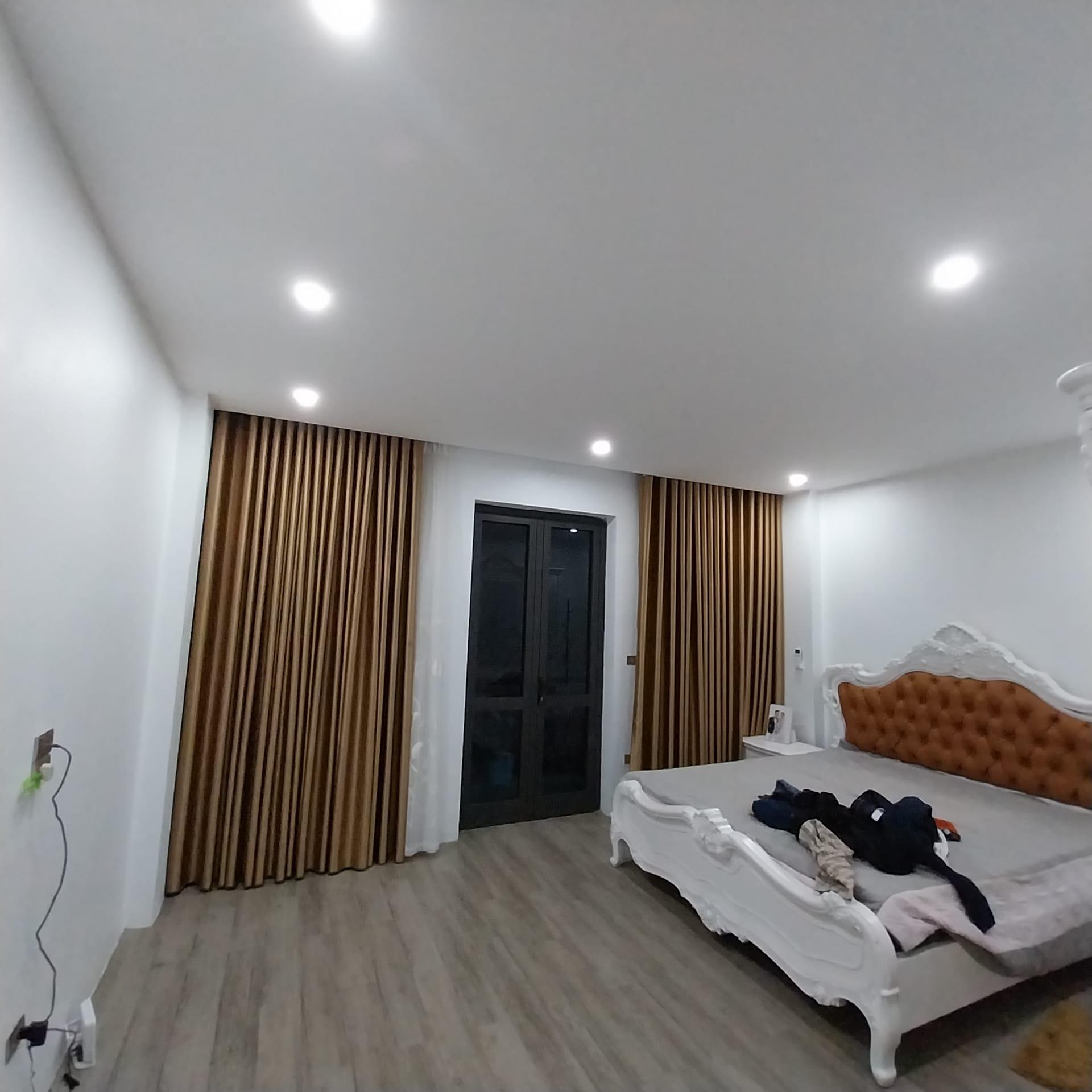 BÁN NHÀ LẠC LONG QUÂN – PHÂN LÔ – LÔ GÓC VỈA HÈ OTO TRÁNH –TM –KINH DOANH 80M 7TÀNG 25TỶ