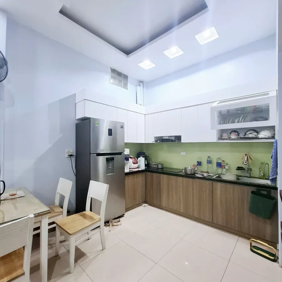 NHÀ ĐẸP DÂN XÂY Phố Bồ Đề 35m2 X 5 Tầng MT 4.5M 7.5 Tỷ Long Biên Hà Nội.