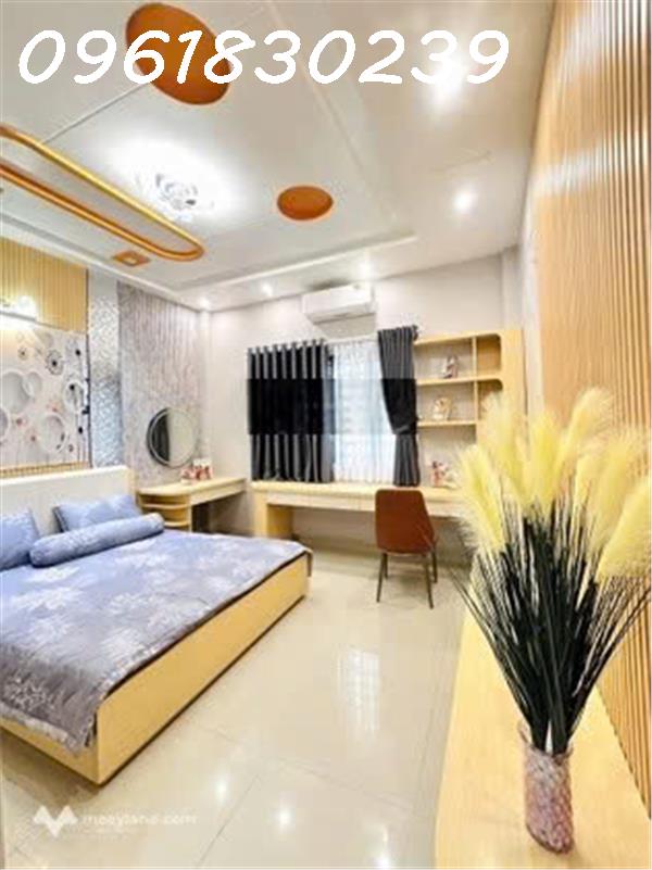 Bán nhà hẻm 8m – vừa ở vừa kinh doanh – nhà vị trí cực đẹp gần CC Dream Home