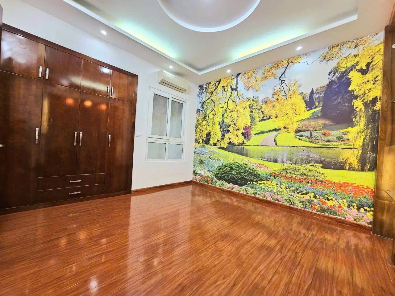 BÁN NHÀ PHÂN LÔ PHẠM TUẤN TÀI, CẦU GIẤY – 58M² x 5T – MT 5M – Ô TÔ TRÁNH – KINH DOANH – GIÁ 32 TỶ