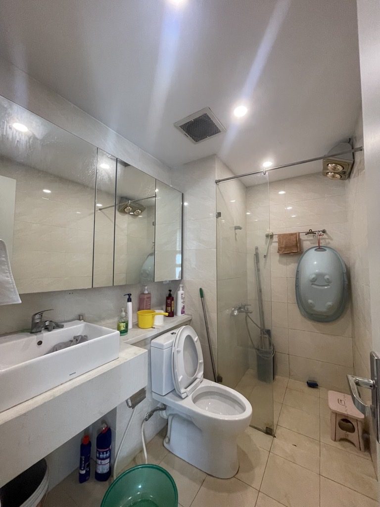 Bán căn hộ CC Eco Green City Nguyễn Xiển, Thanh Trì, 2 ngủ 2 vệ sinh, 75m2, 6.6 tỷ(CTL)