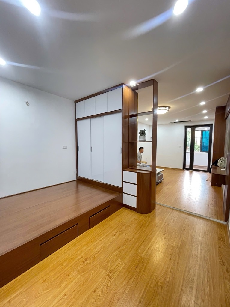 NHÀ TT TRUNG TÂM CẦU GIẤY-3 NGỦ-FULL NỘ THẤT-2 THOÁNG TRƯỚC SAU_ TẦNG 4-40.8/80M2- 4,35 TỶ.