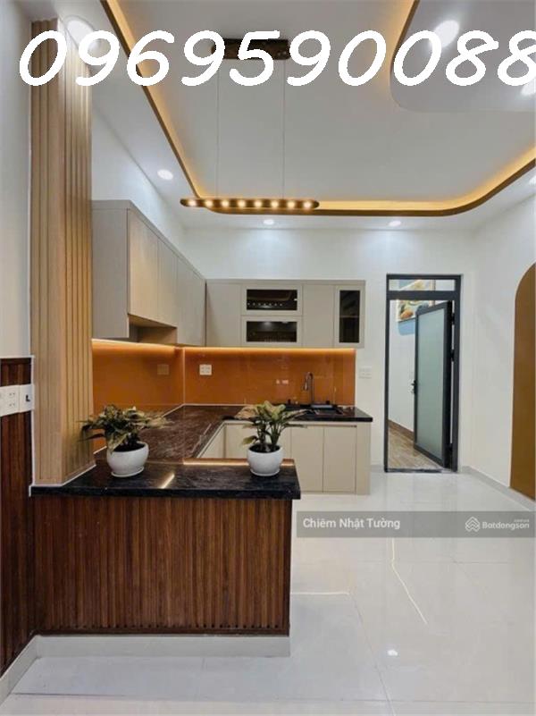 Nhà bán HXH 2 tầng kiên cố đẹp lung linh, 65m2, kế Gò Dầu, AEON