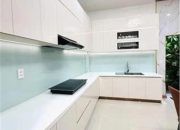 Bán nhà hẻm 8m – vừa ở vừa kinh doanh – nhà vị trí cực đẹp gần CC Dream Home