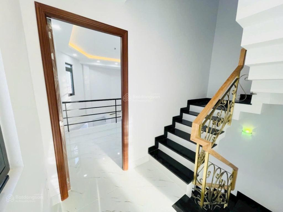 Bán nhà đẹp Bông Sao view công viên, Quận 8 4 tầng, 54m2, giá chỉ nhỉnh 8 tỷ