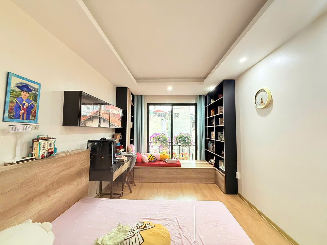 Bán nhà đẹp mặt ngõ thông kinh doanh phố La Thành 33m2 4tầng nhỉnh 7 tỷ Ba Đình