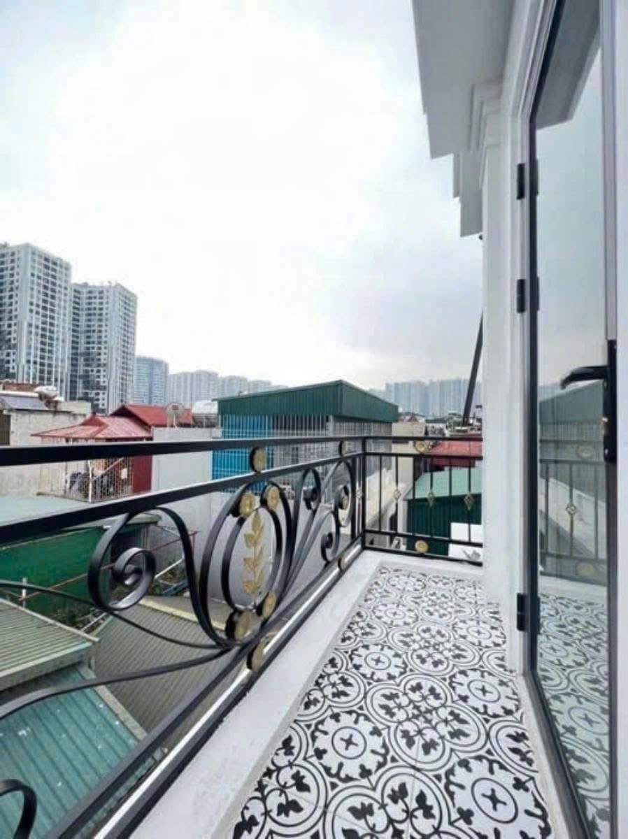 BÁN TÒA APARTMENT HOÀNG CẦU, ĐỐNG ĐA – 110M x 9T THANG MÁY – MT 6.1M – DÒNG TIỀN 160TR/TH – GIÁ 44 TỶ