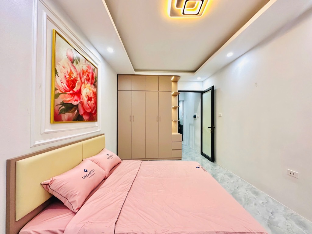 🏡 NHÀ ĐẸP HAI BÀ TRƯNG – 6,35 TỶ – Ở NGAY – NGÕ NÔNG RỘNG