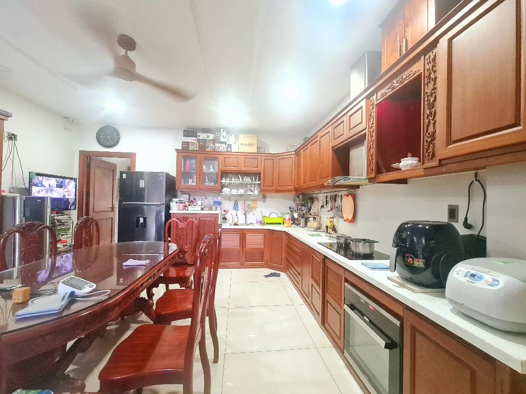 Bán nhà mặt tiền 5 tầng, Mizuki Park giáp Q7, tặng nội thất 3 tỷ, Bình Chánh Lh 0931172218