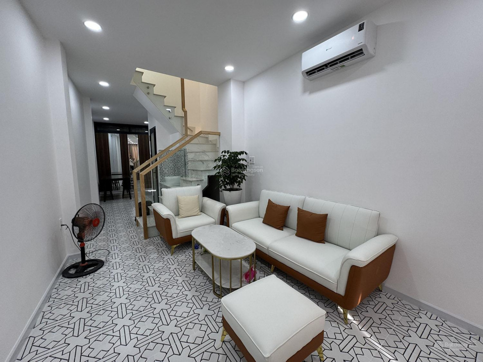 HXH 7 CHỖ – ĐẶNG VĂN NGỮ -40M2 – 4 TẦNG- 3 PN – ĐẸP LUNG LINH – FULL NT – CHỈ 7.3 TỶ
