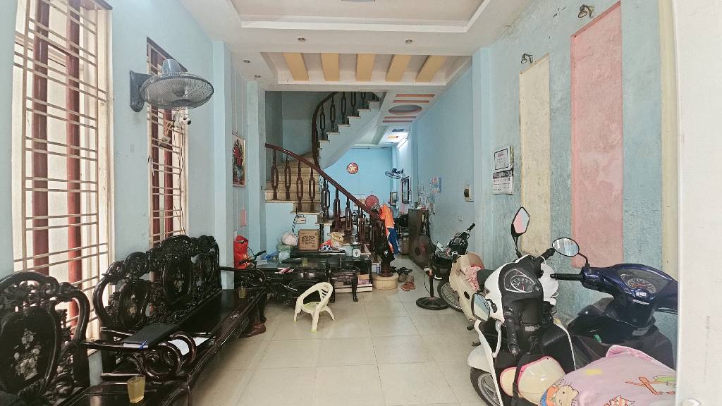 Cực phẩm hiếm có khó tìm – Nhà phố Kim Giang 62m², 4 tầng, mặt tiền 5m, ô tô đỗ cửa