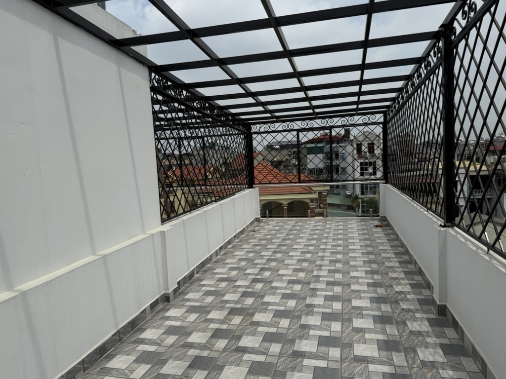 Bán nhà Hoa Lâm 83m x 5T, gara, thang máy 2 thoáng mới tinh chỉ 14 tỷ còn tl. LH 0936123469